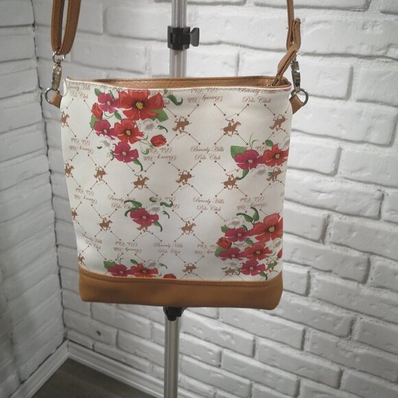 2 / $30.00 - Beverly Hills Polo Club Ladies Cream with Flowers Cross Body Bag - Picture 2 of 10